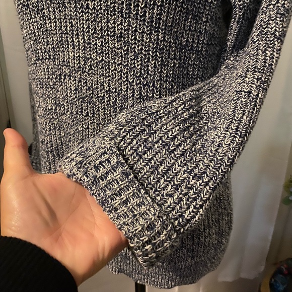 Gap (Gap for good) blue & white, Sweater - Picture 4 of 8